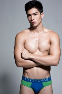 ben-muscular-asian-gay-escort-bangkok-02